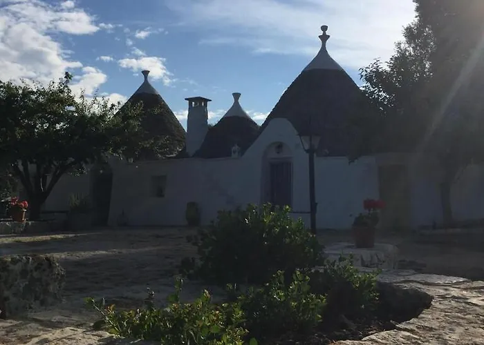 Chateaux Des Trulli * San Michele Salentino